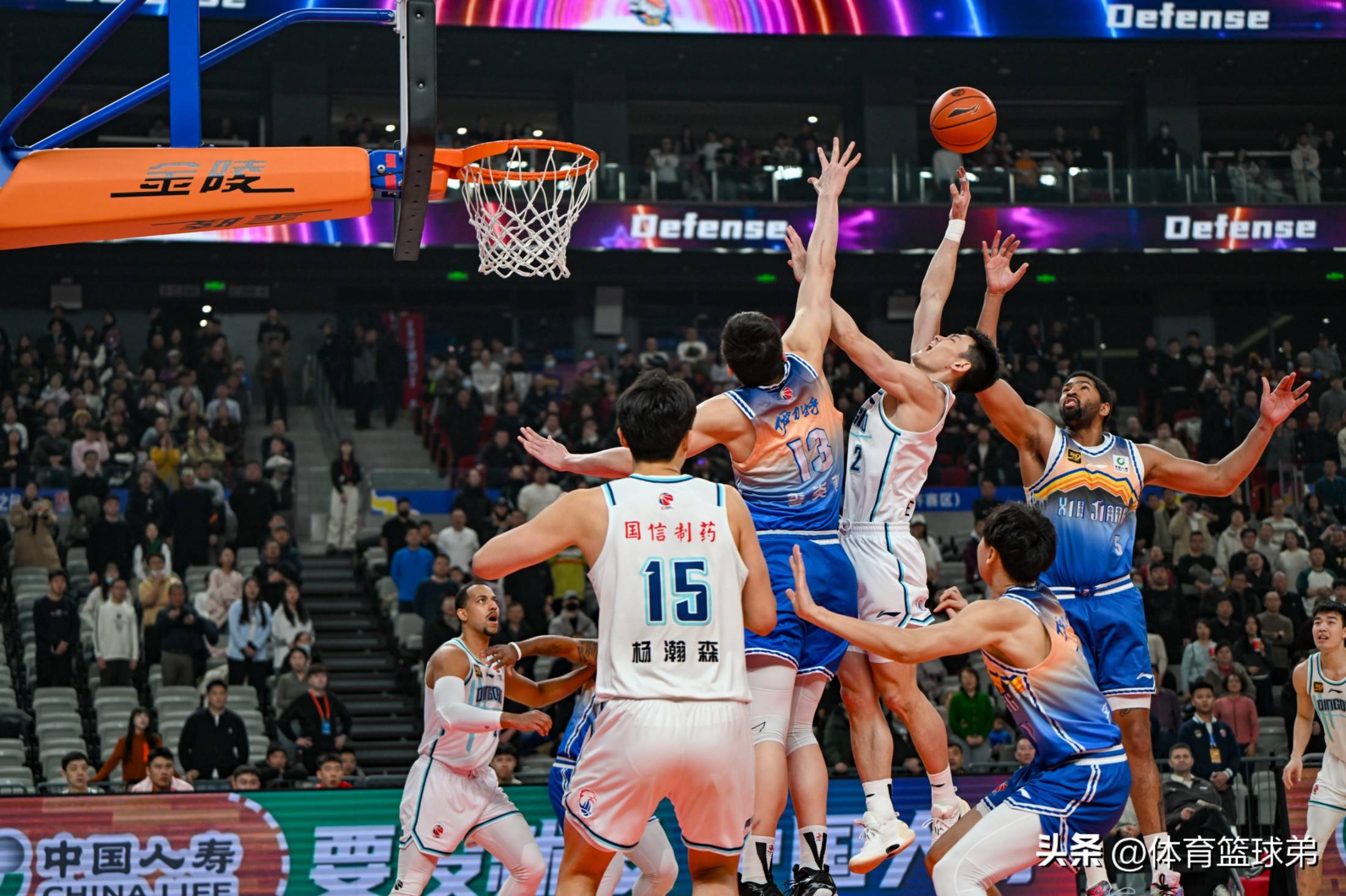 开云官网-NBA最新调查：球迷期待赛季重开的简单介绍