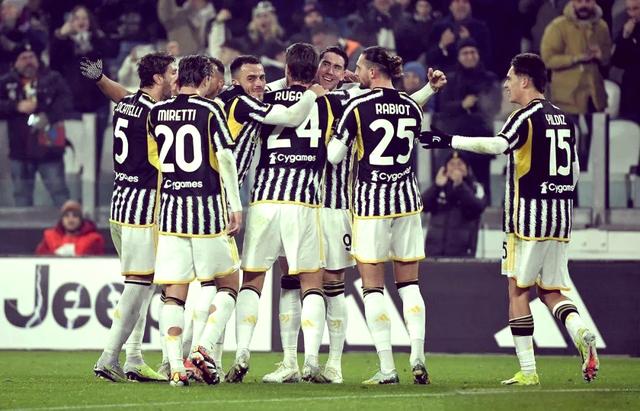 皇家马德里与尤文图斯的激烈交手 皇家马德里与尤文图斯的激烈交手