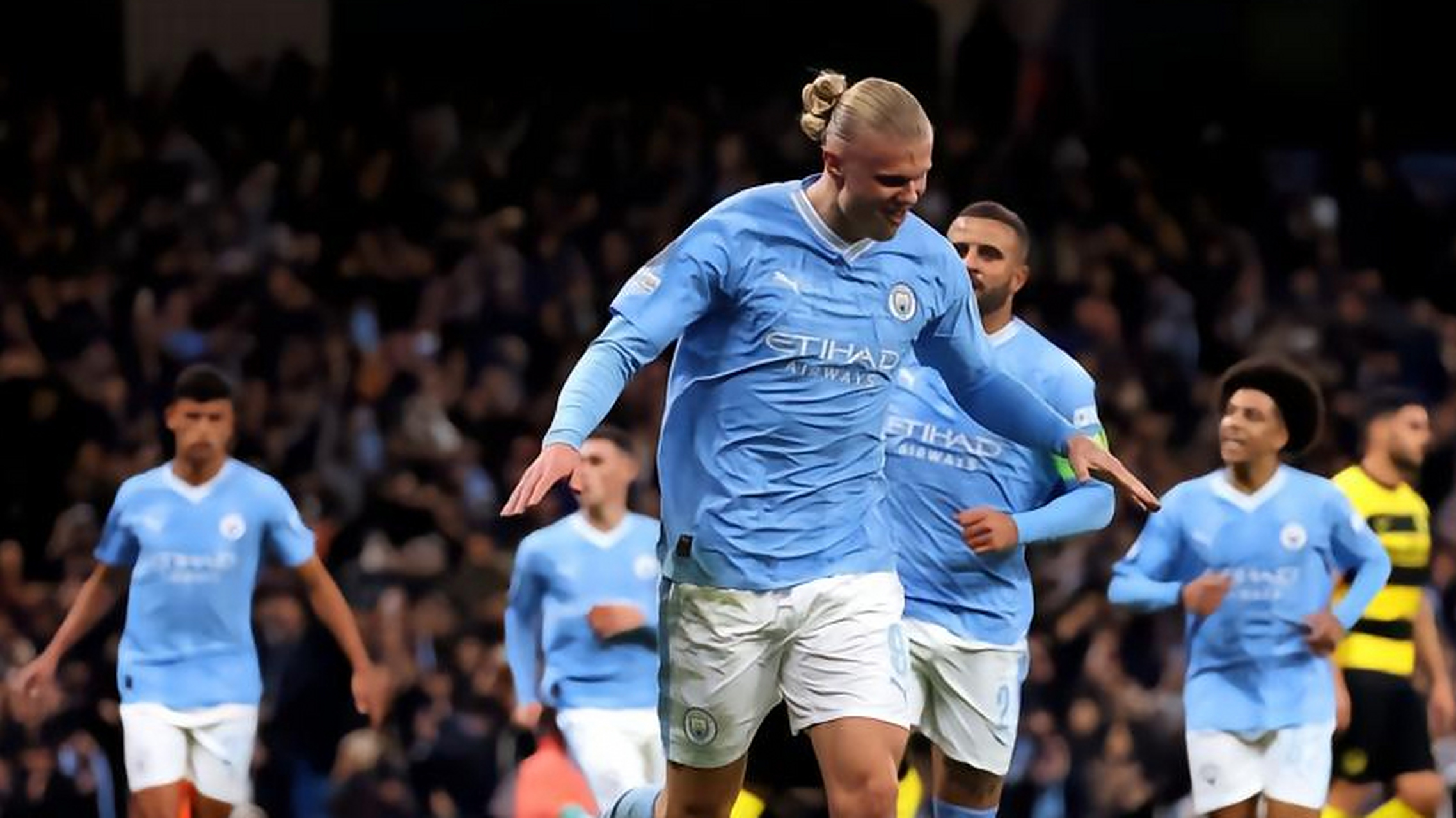 开云平台-曼城大胜晋级，欧冠淘汰赛席位在握的简单介绍