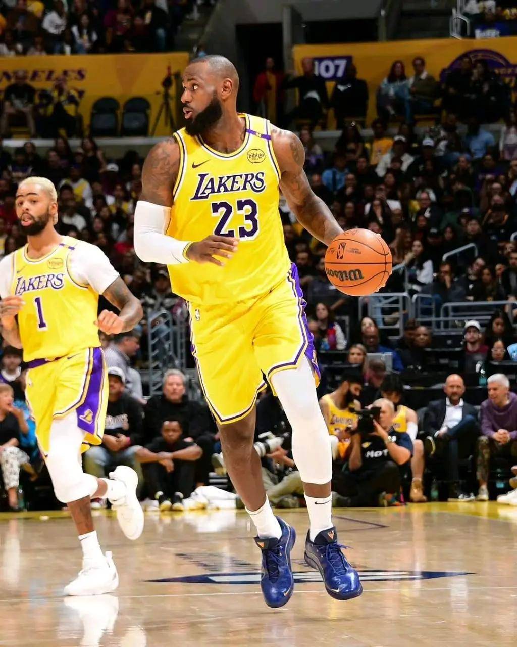 勇士vs湖人,詹姆斯砍下三双领先,勇士不敌的简单介绍 勇士vs湖人,詹姆斯砍下三双领先,勇士不敌的简单介绍