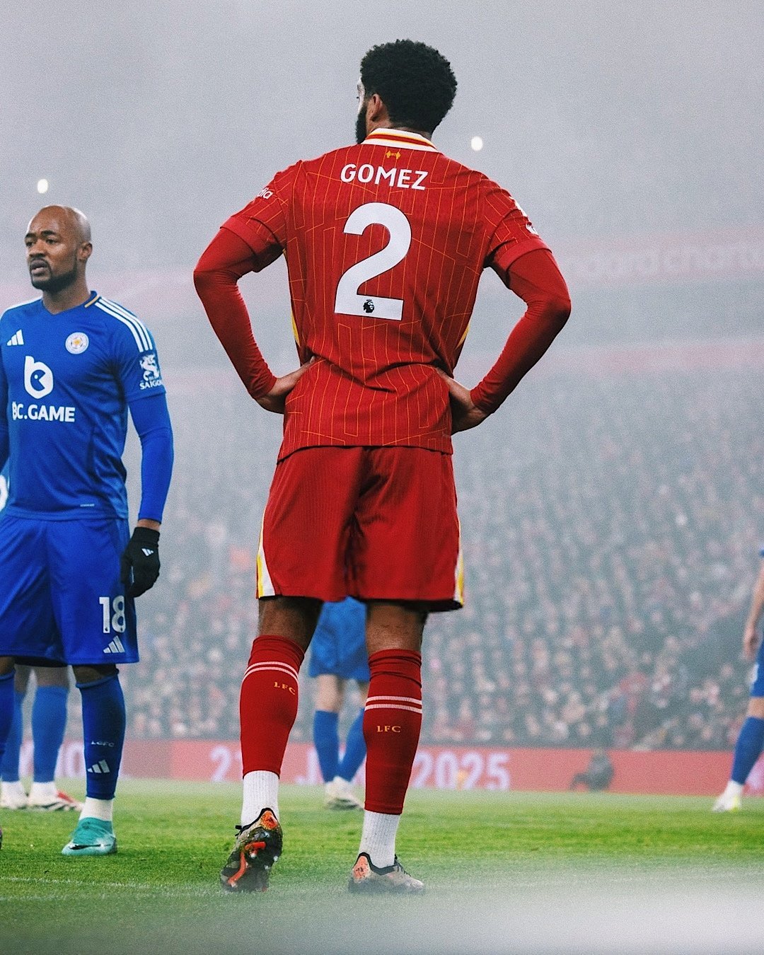 利物浦客场惨败，曼联三连胜势不可挡