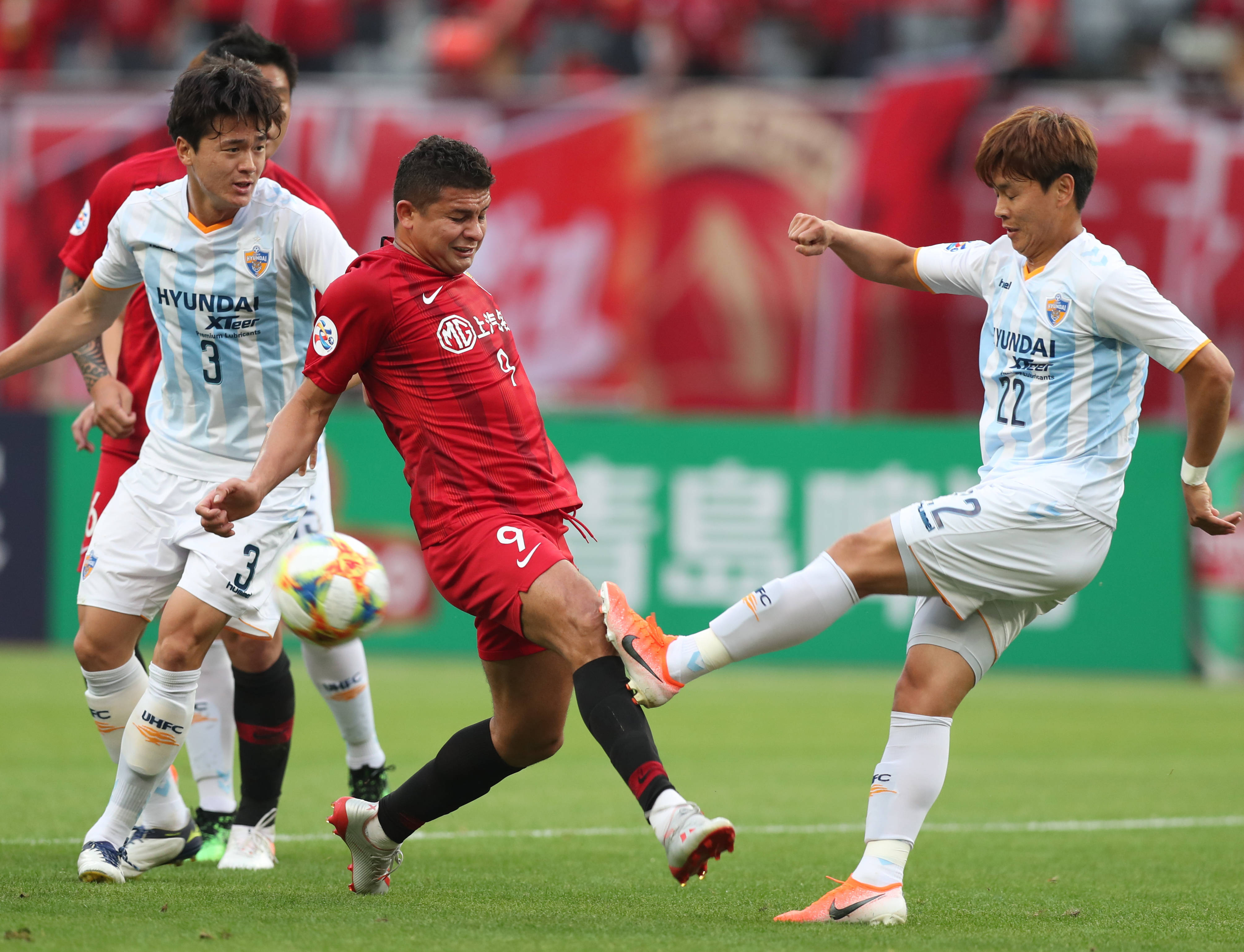 上海申花战平对手，保持不败纪录