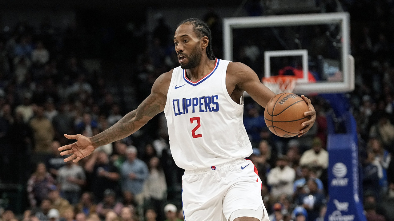 快船逆转击败独行侠，莱昂纳德关键时刻崭露头角