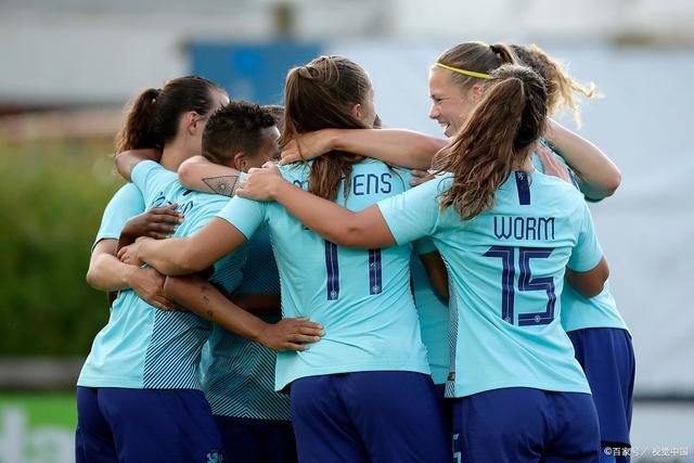 瑞典女足队员经验丰富，在比赛中发挥关键作用