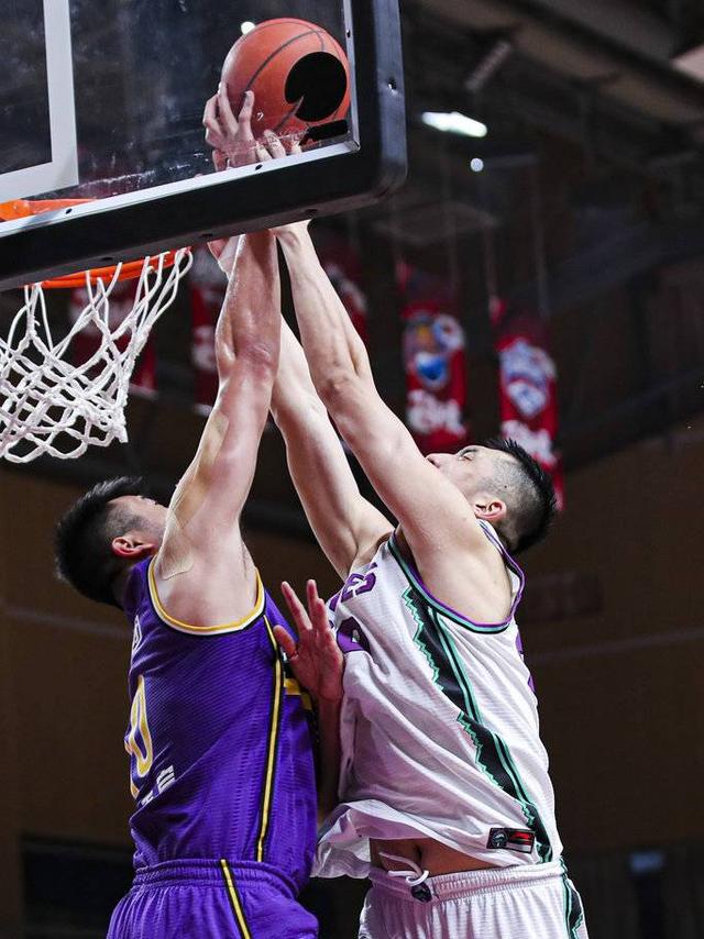 广州队翻盘太阳,陶汉林刷新纪录的简单介绍 广州队翻盘太阳,陶汉林刷新纪录的简单介绍