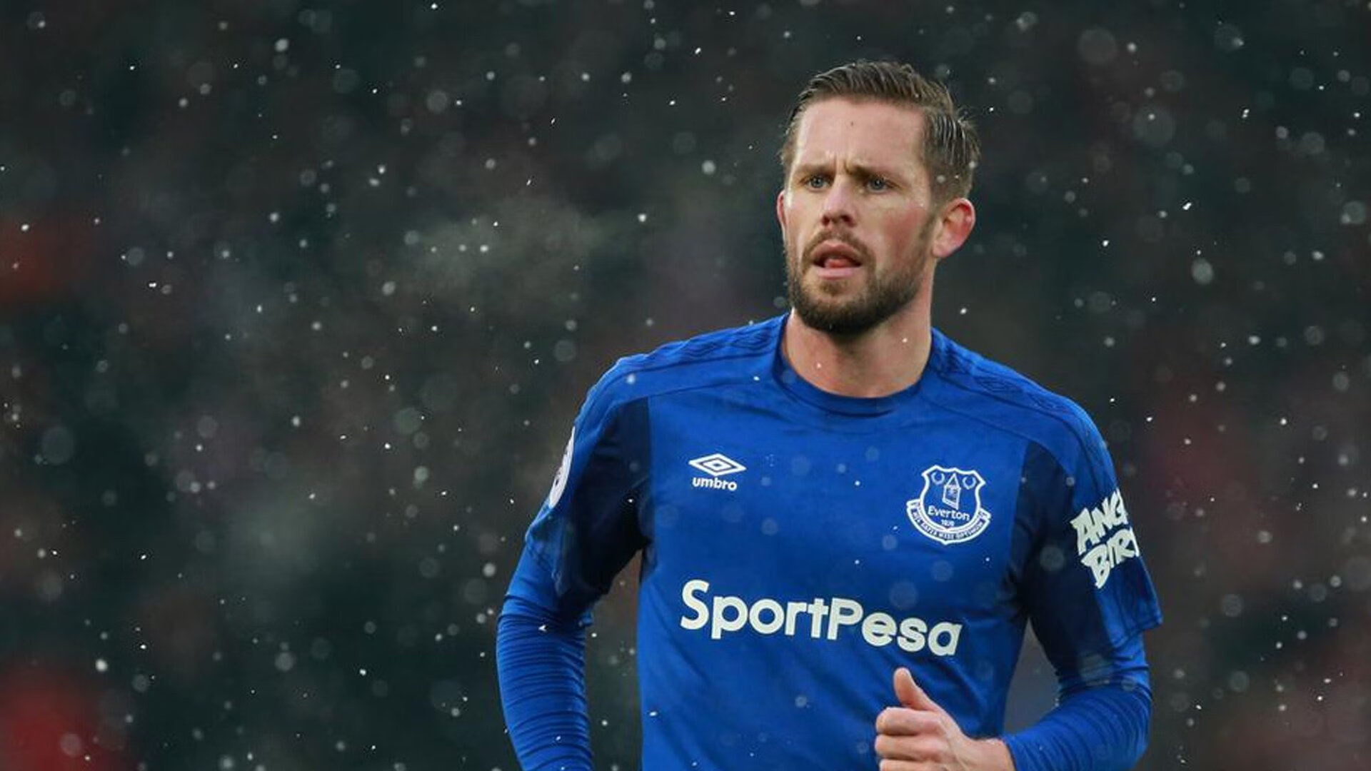 开云体育官方网站-擂台上空的鹰，当世界排名压上拳绳，迪亚斯在那一秒撕碎了阴影