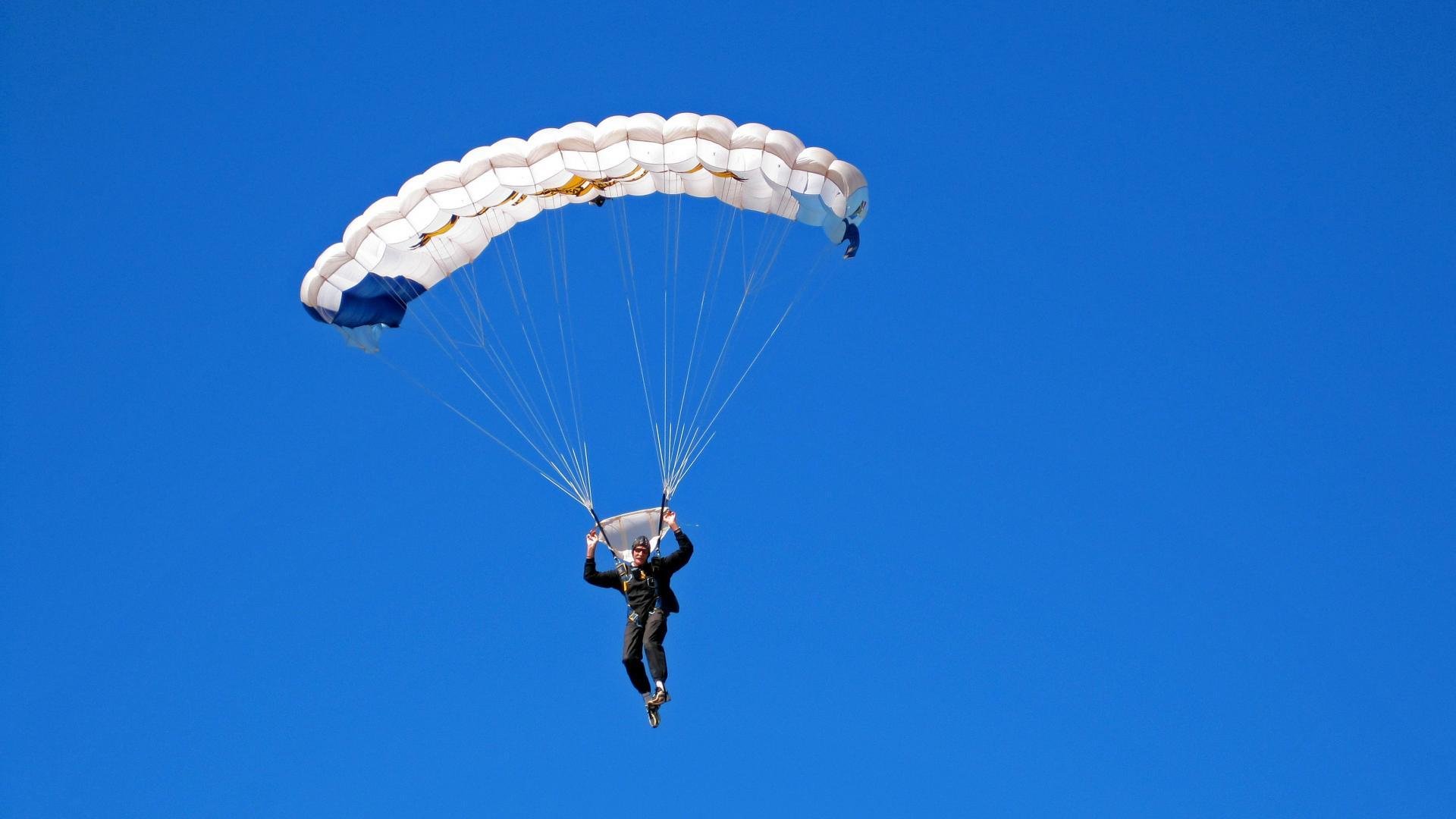 破晓之战，奥地利交响乐团奏响波兰哀歌，张本智和执棒东方力量