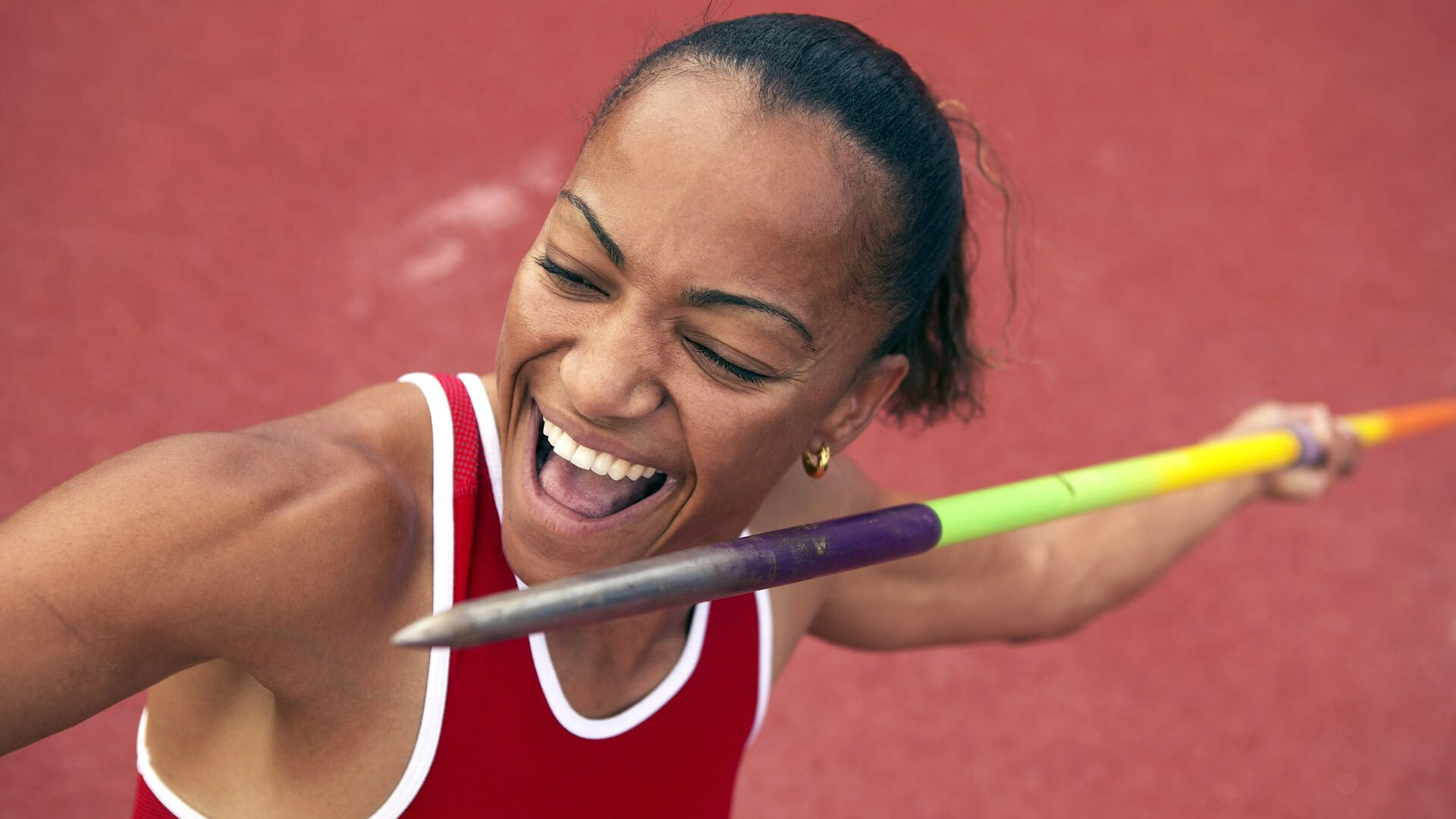 法拉利铁蹄碾压索伯车队,维斯塔潘写下新纪元,F1的阶层固化与革命前夜