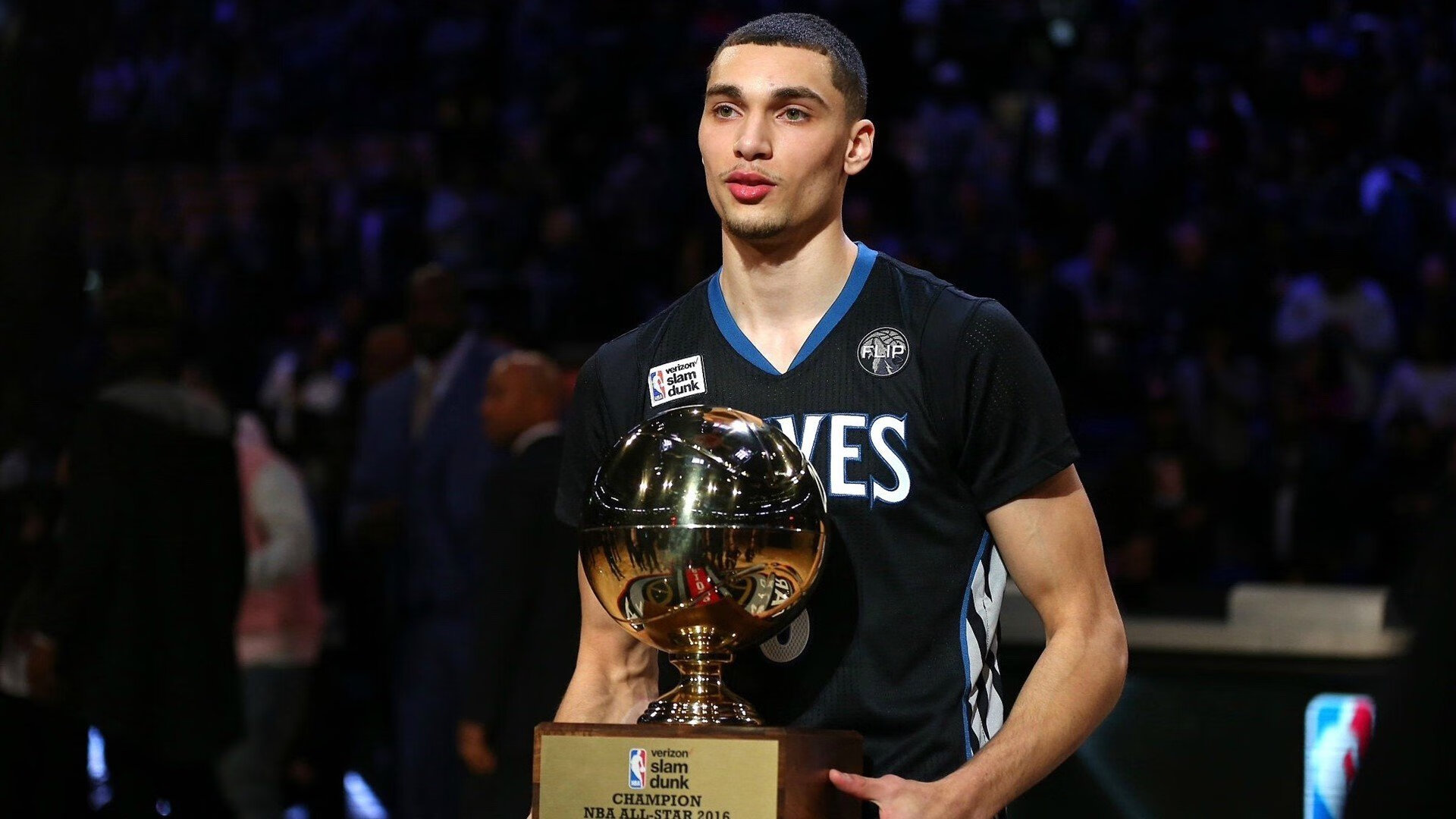 网坛最颠覆认知的48小时，年终总决赛的团队，击碎了戴维斯杯的神话